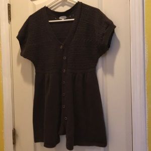 Short sleeved sweater